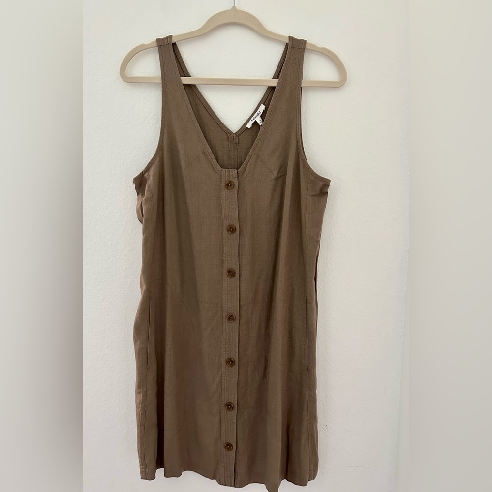 Splendid Linen Dress